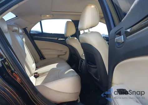 2016 Chrysler 300C из США, поврежденный, VIN 2C3CCAEG2GH190412